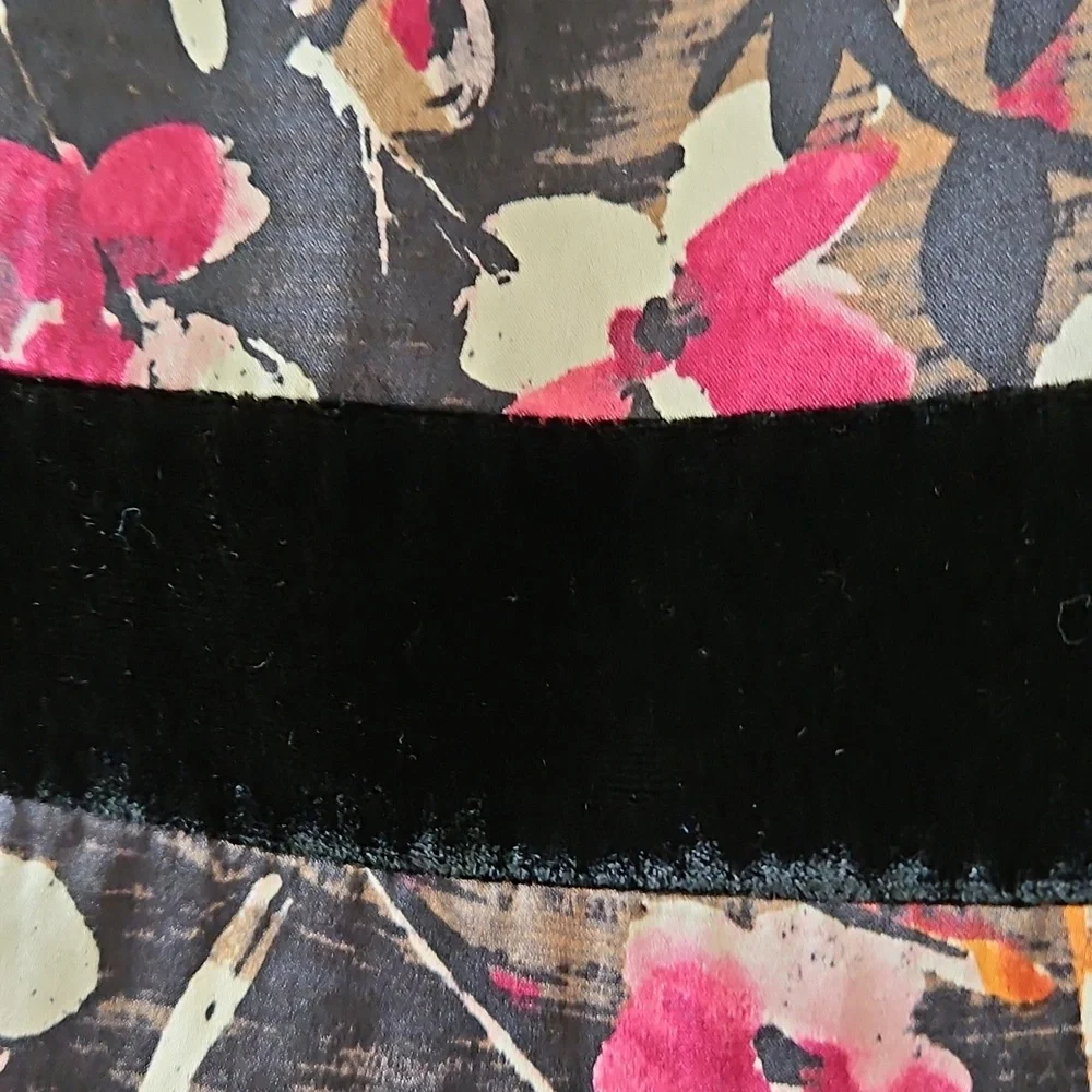 Ann Taylor Silk Wrap Floral Blouse Velvet Y2K‎ Fairy Whimsigoth Size 4